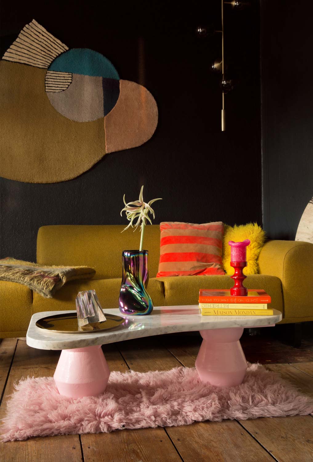 Couple apartment Kreuzberg, Interior Design, Interieur, Ausstattung, Living, Wohnen, Style, cozy home, colors, Strong Colors, Starke Farben, Smooth Lightening, Berlin