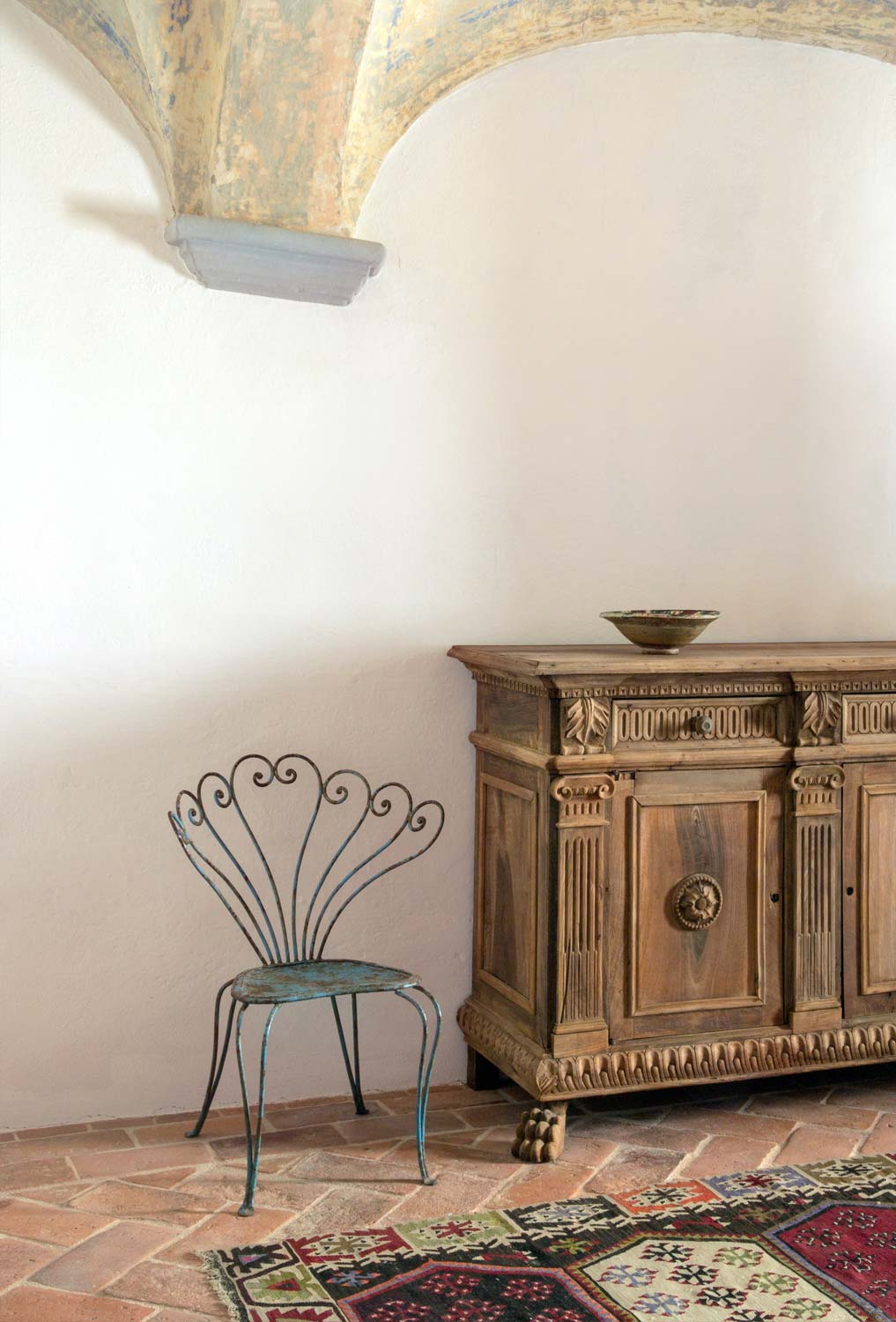 Toscana Village House, Italy Interior Design, Interieur, Ausstattung, Living, Wohnen, Style, cozy home, mediterranean, mediterran, colors, vintage Colors, sanfte Farben