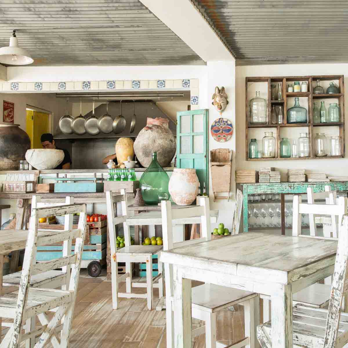 Garden restaurant Tulum, Mexico,  Gardening, Garten, Pflanzen, Plants, Outdoor, Draußen, grün, green, grüner Daumen, green Thumb, fresh food, frische Früchte, Fruits