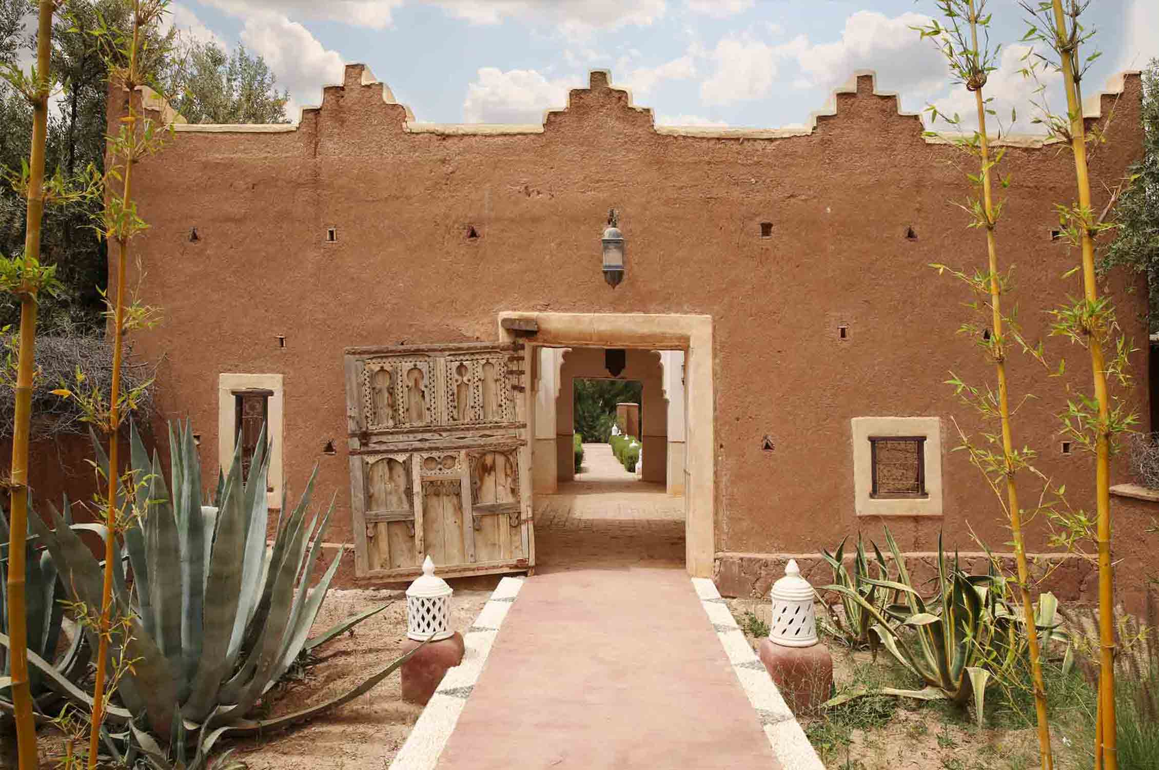 , Gardening, Garten, Pflanzen, Plants, Outdoor, Draußen, grün, green, grüner Daumen, green Thumb, desert, Wüste, Rosen, Rosmarin, Orientalisch, Orient, Marokko,  Tradition, Tradition, traditionell, traditional, Natur, nature, natural, Spa