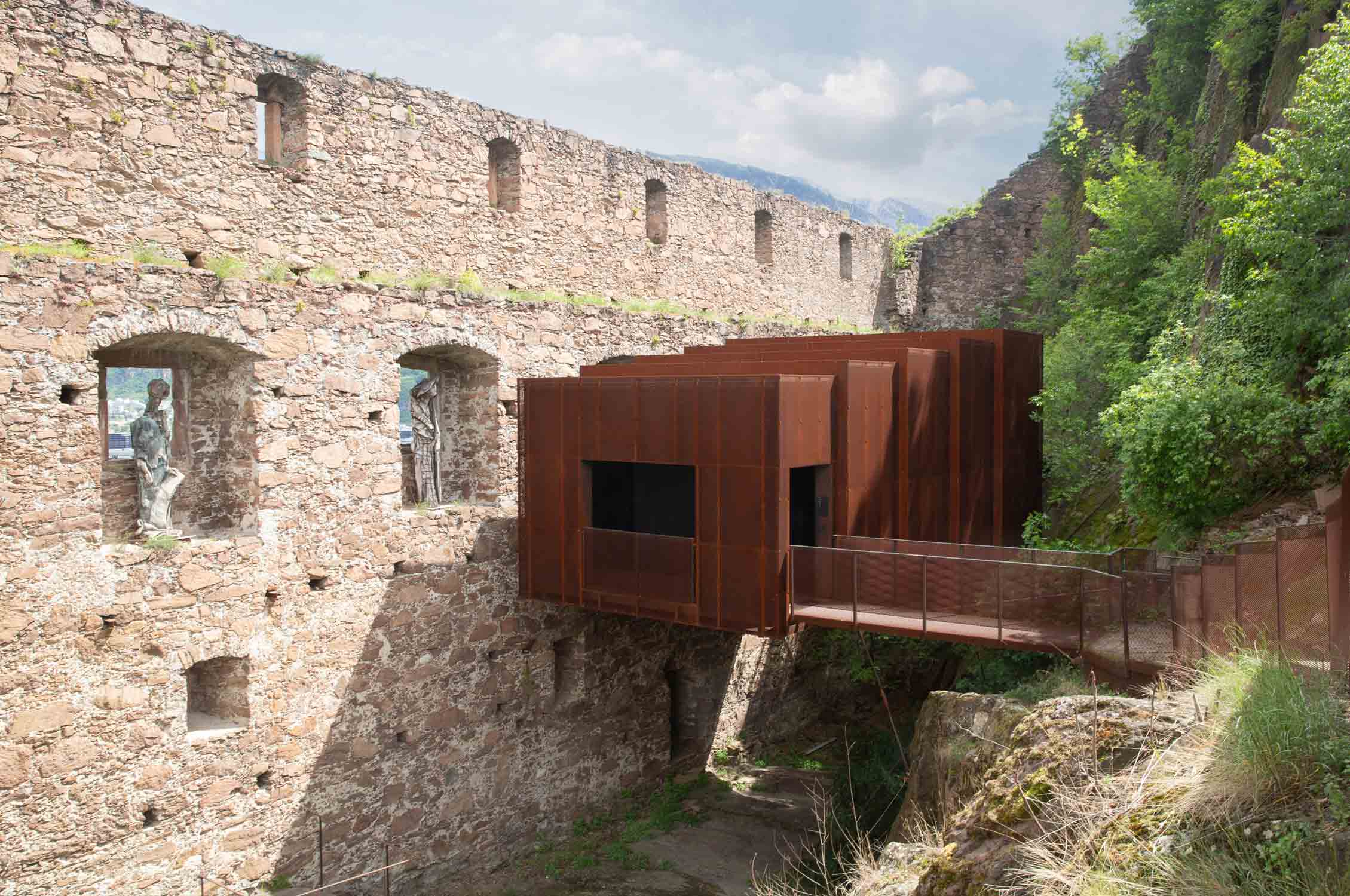 Messner Mountain Museum, Bolzano, Italy, Museum, castle, Schloss, Burg, Reinhold Messner, Magdalena Messner, Firmian, Sigmundskron, Berge, Alpen, Ausstellung, Kunst, Bergsteigen, Hiking